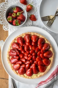 Classic French Strawberry Tart (Tarte aux Fraises)
