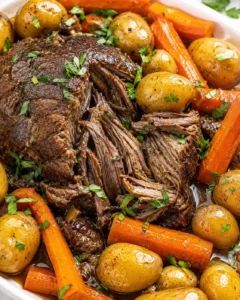 Tender slow cooker pot roast with vegetables and rich gravy